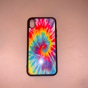 iphone xr case, used once.
